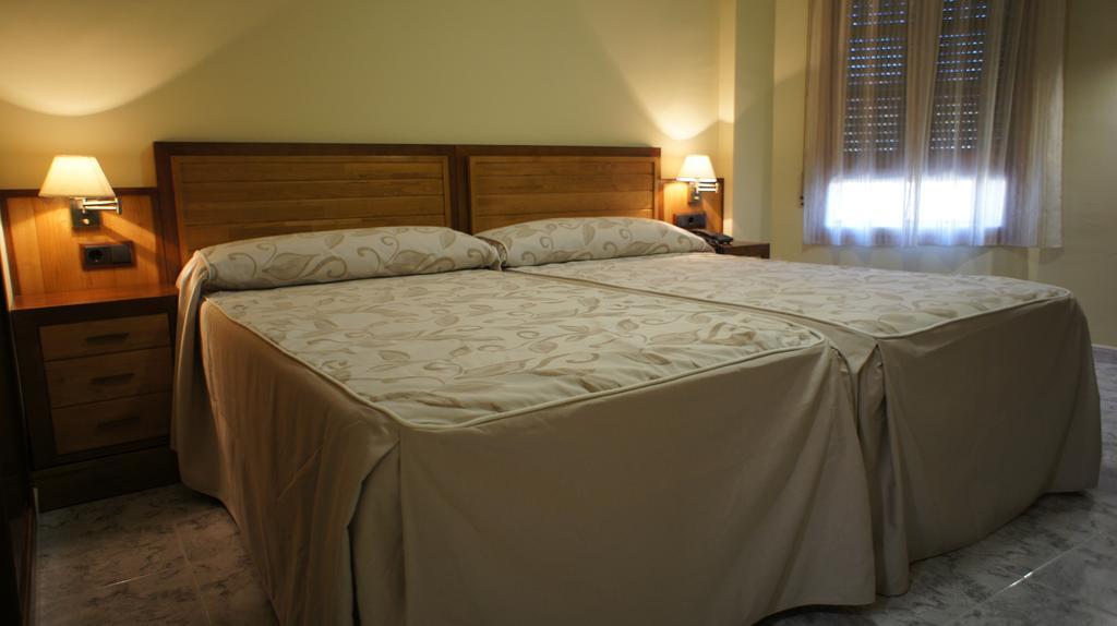 Hotel Puente Romano Alcántara Habitación foto