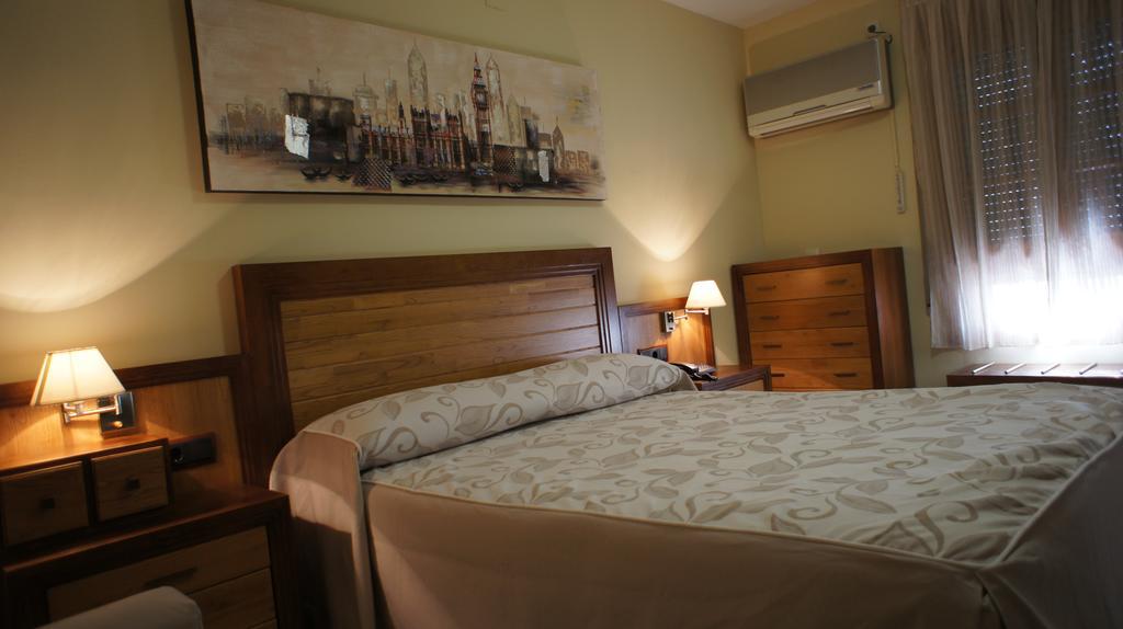 Hotel Puente Romano Alcántara Habitación foto