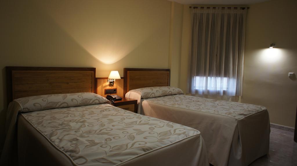 Hotel Puente Romano Alcántara Habitación foto