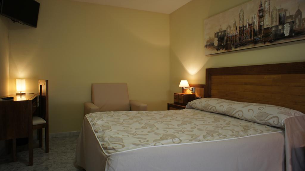 Hotel Puente Romano Alcántara Habitación foto